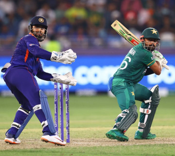 आईसीसी टी-२० विश्वकप क्रिकेट : पाकिस्तानसँग भारत १० विकेटले पराजित